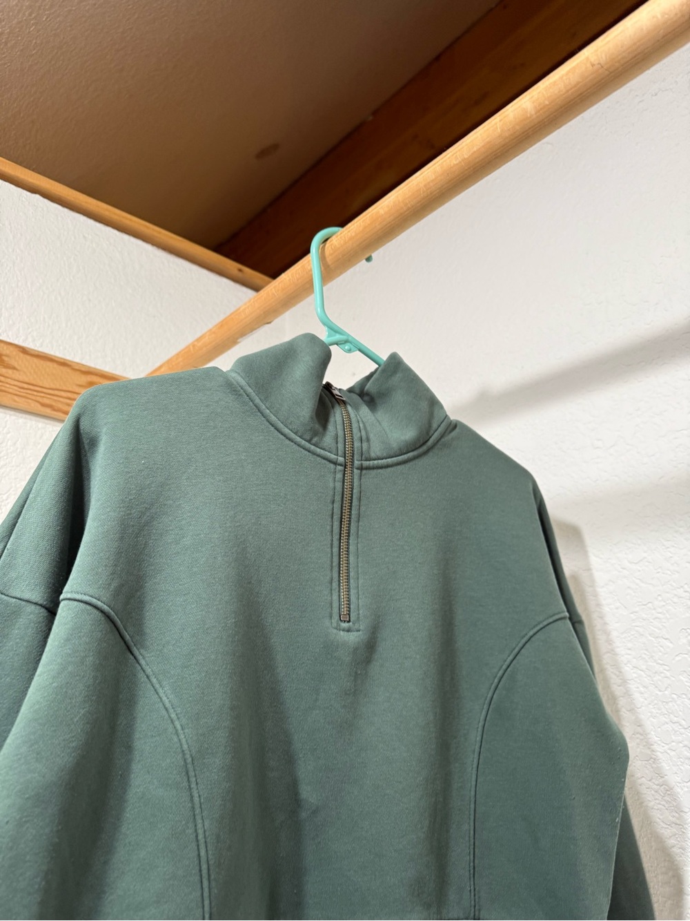 Universal Thread Women's Half-Zip Crop Top in Sage Green
